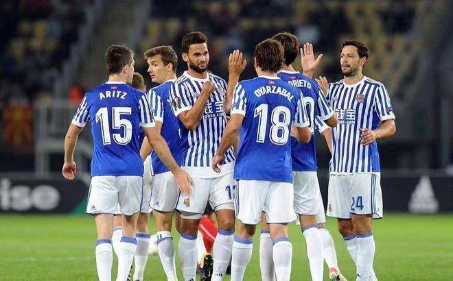 西甲焦点战：马洛卡VS埃尔切，赛事分析与比分预测